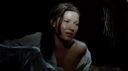 Lang haired beauty sexfims lets haarzelf zijn geneukt
