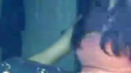 Pissed af zijn vriendin en tegelijkertijd geneukt in de sexfilmpjes vagina kont