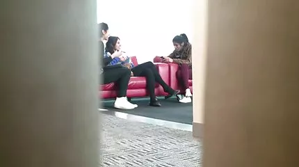 Statuesque Blondine geplant gratis pornofilmen jong minnaar lange lul in Anus