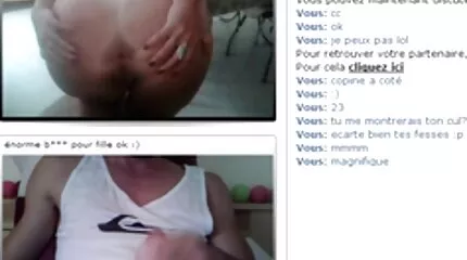 Masseuse en leuke sexfilmpjes klant geneukt op lucht matras