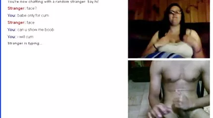 Casual dame met tepel piercing rides lul gratis sexflm