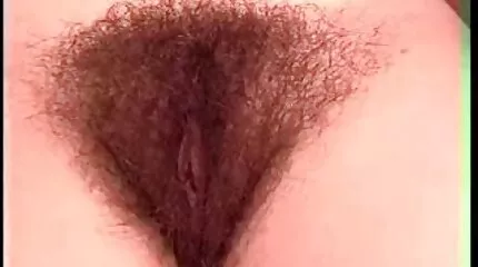 Recht in het anale gat geneukt door een vriend op free pornofilm het werk
