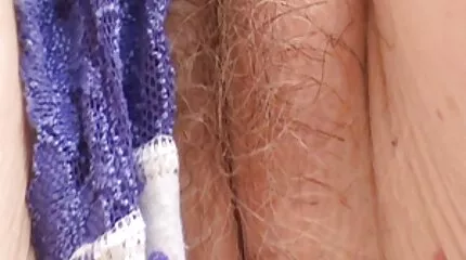 Ik werd wakker en liet Enorme tieten zien aan mijn gratis pornofilms vriendje