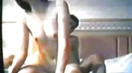 Man neukt blond in alle gaten in 123 sex films een lederen stoel