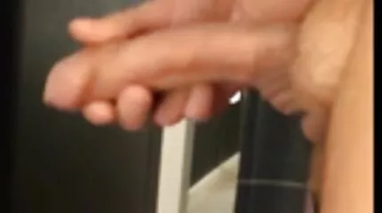 Schaamteloos Blondine toonde Tieten naar een gratis lange seksfilms vreemdeling