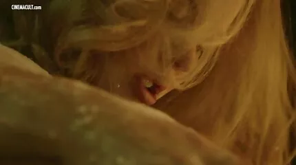 Zonder te veel na te gratis nederlandstalige sexfilms denken geile kuikens geven Kont